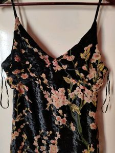 Floral Velvet Finish Top