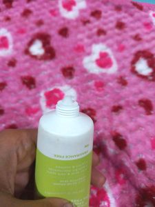 Dot and key moisturizer