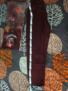 Women&#39;s Kurta Set With Dupatta