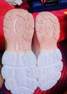 Stylish Women's Casual Sneakers