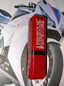 Huda Matte Lipstick