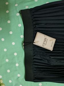 Black Long  Pleated Skirt