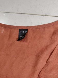 SHEIN CORAL CROP TOP