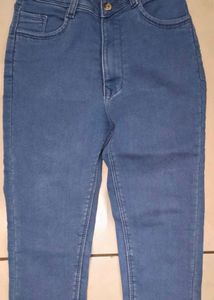 Blue Denim Jeans capri