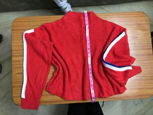 H&amp;M Divided Red Knitted  Pullover Fits L-XL