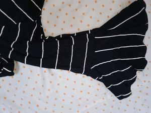 striped top