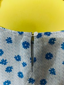 White And Blue Floral Printed A-Line Top