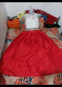 Dubai Gown Offer