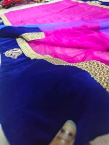 Velvet full  border an  blouse