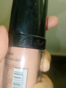 L.A. Girl Pro Coverage Foundation shade: porcelain
