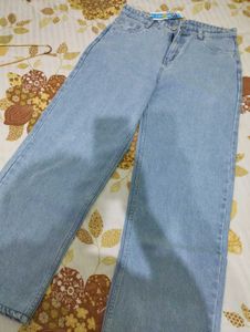 Light Wash Wide Leg Jeans