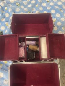 makeup box