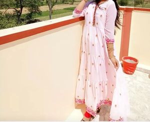 Beutiful Pink Anarkali Kurti With Dupatta