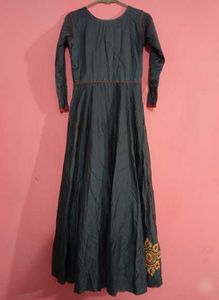 Floral Embroidered Kurta with dupatta