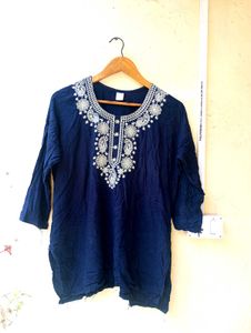Elegant Navy Blue Embroidered Kurta
