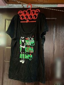 Graphic Print Black T-shirt