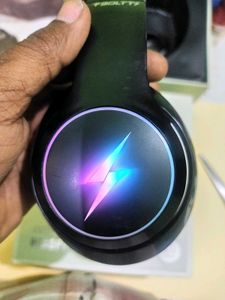 Fire Boltt Headphones