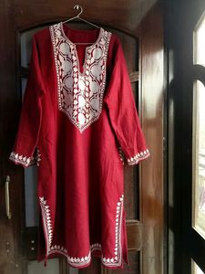 Floral Embroidered Wool Pheran