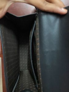 Black Box Structured Sling Bag