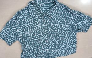 Beautiful Printed Crop shirt