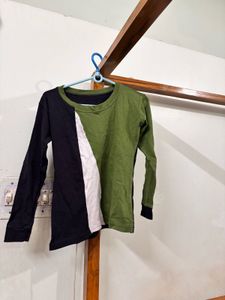 Colorblock Full-Sleeve T-Shirt