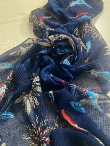 Printed Blue Floral Stole