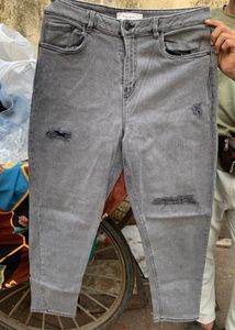 All Sizes Available Branded Thrift Jean’s