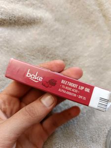 Bake Beetroot Lip Oil