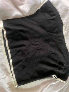Black &amp; White Trim Top