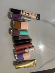 Mixed Makeup Bundle!