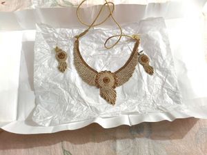 Beautiful Golden Necklace Set With Earrings