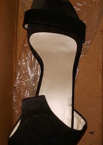 Combo Heels And Highlighter