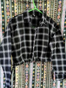 Cropped Plaid Tie-Front Shirt
