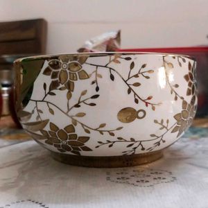 Golden Glass Bowl- Micowave Compatible - With Lid