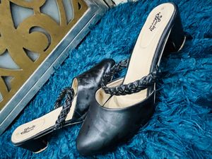 Heels Sale 👠😊❤️