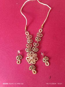 Fancy Necklace With Earring