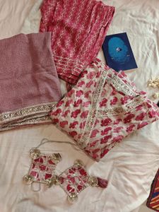 🌸Anarkali Suit Set With Kota Doriya Dupatta🌸