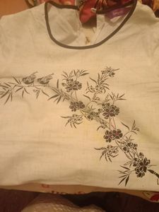 great nice look comfy off white tunic