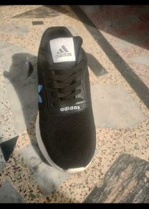 Adidas Shoes 👟 UK 7