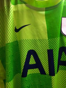 NIKE DRY-FIT T-SHIRT