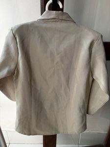 Elegant Beige Blazer