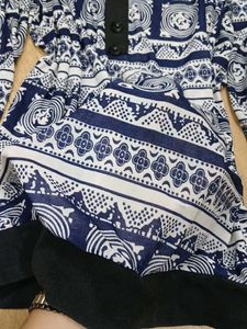 Patterned Long Sleeve Top