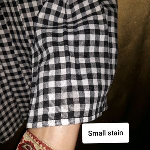 PRE-LOVED | B&amp;W Checked Skirt with Pleating