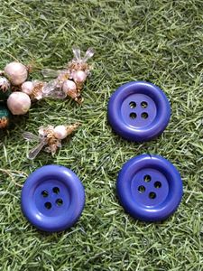 Beautiful Silk Thread Combo With Latkans Buttons