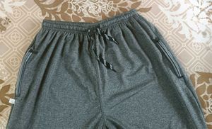 Grey Track Pants – Like New 👖