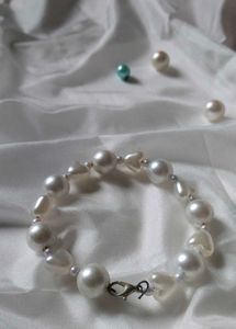 Handcrafted White Pearl Bracelet