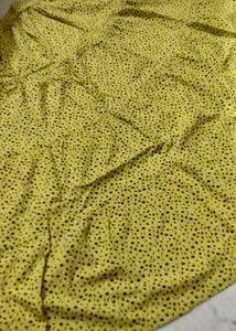 Sale 💯 💯 💯 💯 💯 💯 💯.                       Long Yellow Printed Black And White Skirt