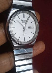 Seiko 5 Automatic Day Date Watch