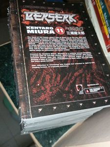 Berserk Manga Set