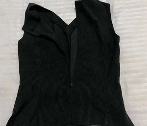 Sleeveless Striped Top Bust 34